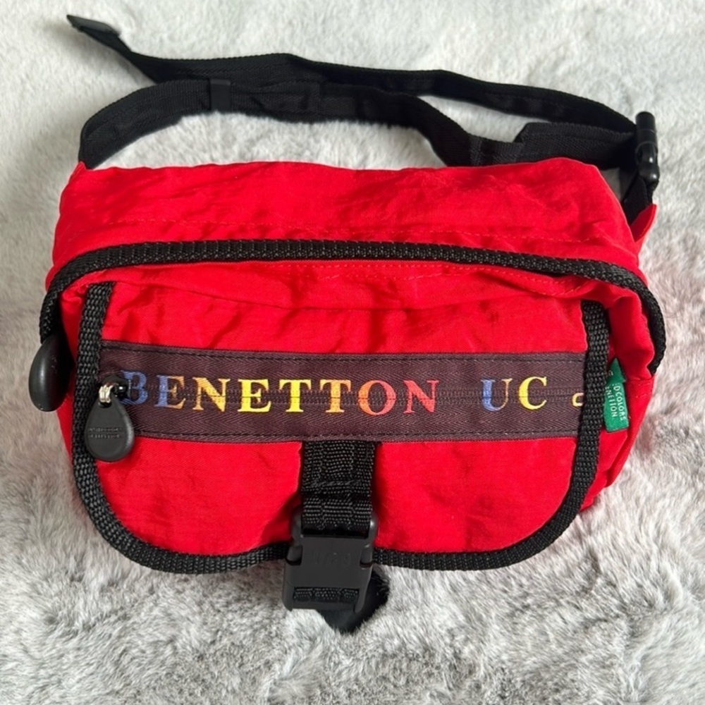Vintage United Colors of Benetton waist belt fanny bag pack